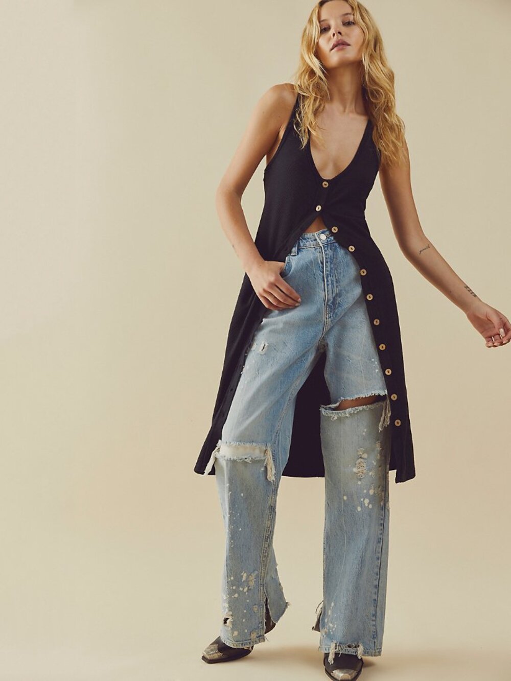 Free People We The Free Gia Long Vest in Black  Preowned condition, gently worn,